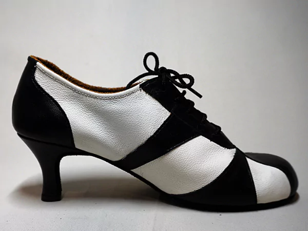 zapatos tango mujer botitas cuero banco y negro